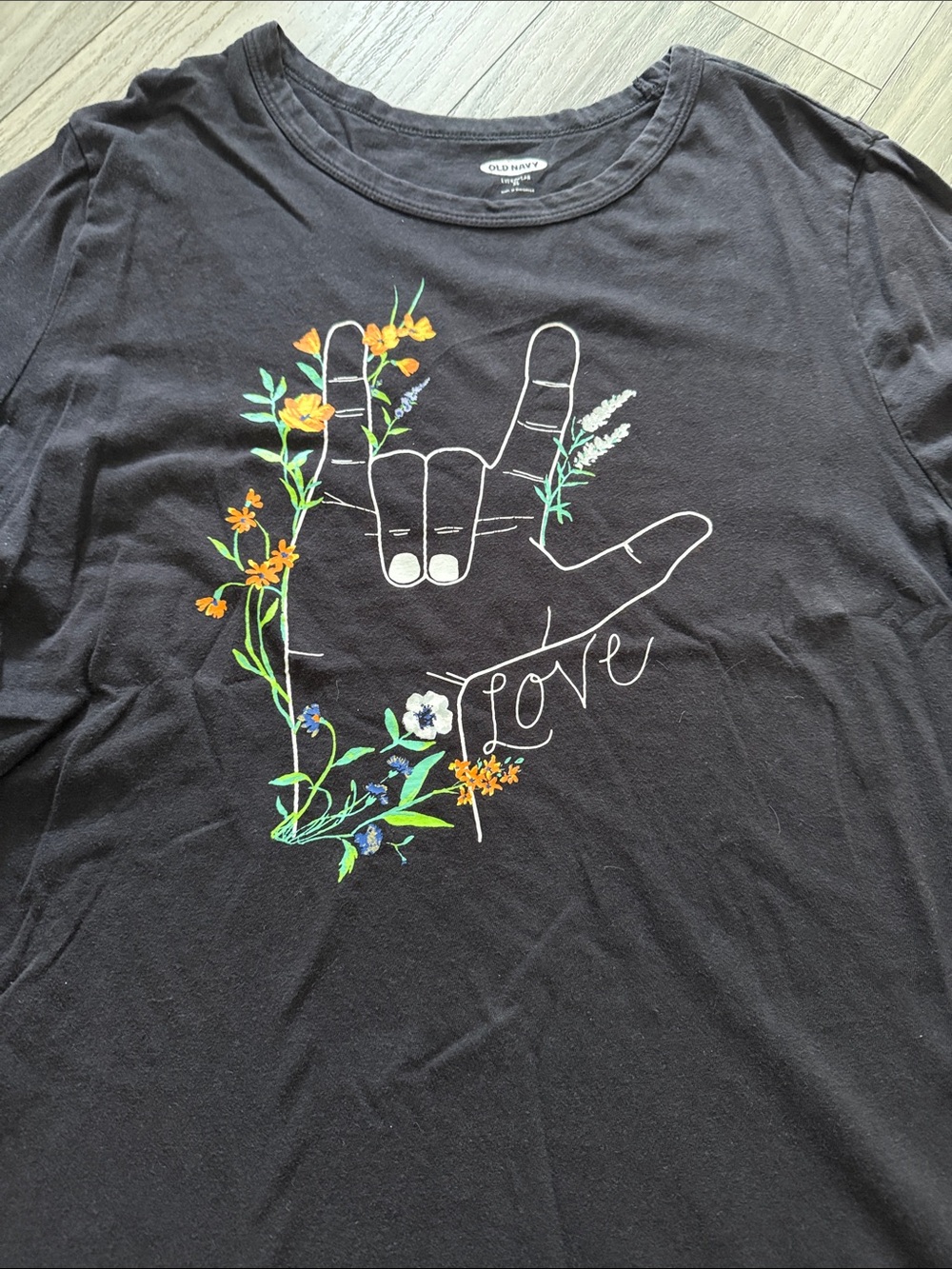 Old Navy Black Graphic Tee with Floral 'Love' Design - Picture 3 of 5